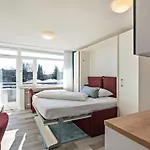 Apartment Huber Living Basic 304 *