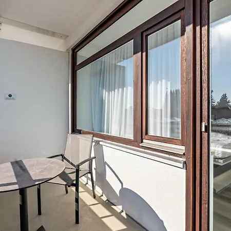Apartment Huber Living Basic 304 *